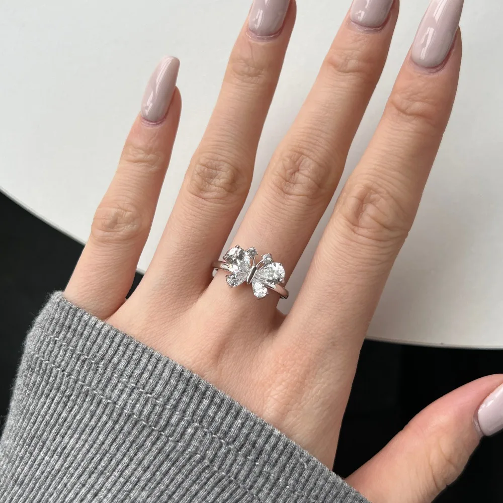 S925 Sterling Silver Female Ring Elegant Light Luxury Japanese Korean Style Inlaid Water Drops Pear-Shaped Diamond Zircon