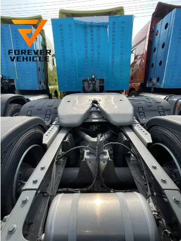 SINOTRUCK SITRAK 6x4 Подержанный трактор грузовик Cummins/Ewechai механическая коробка передач левая пневматическая подвеска Euro 2 Дизель CNG опции