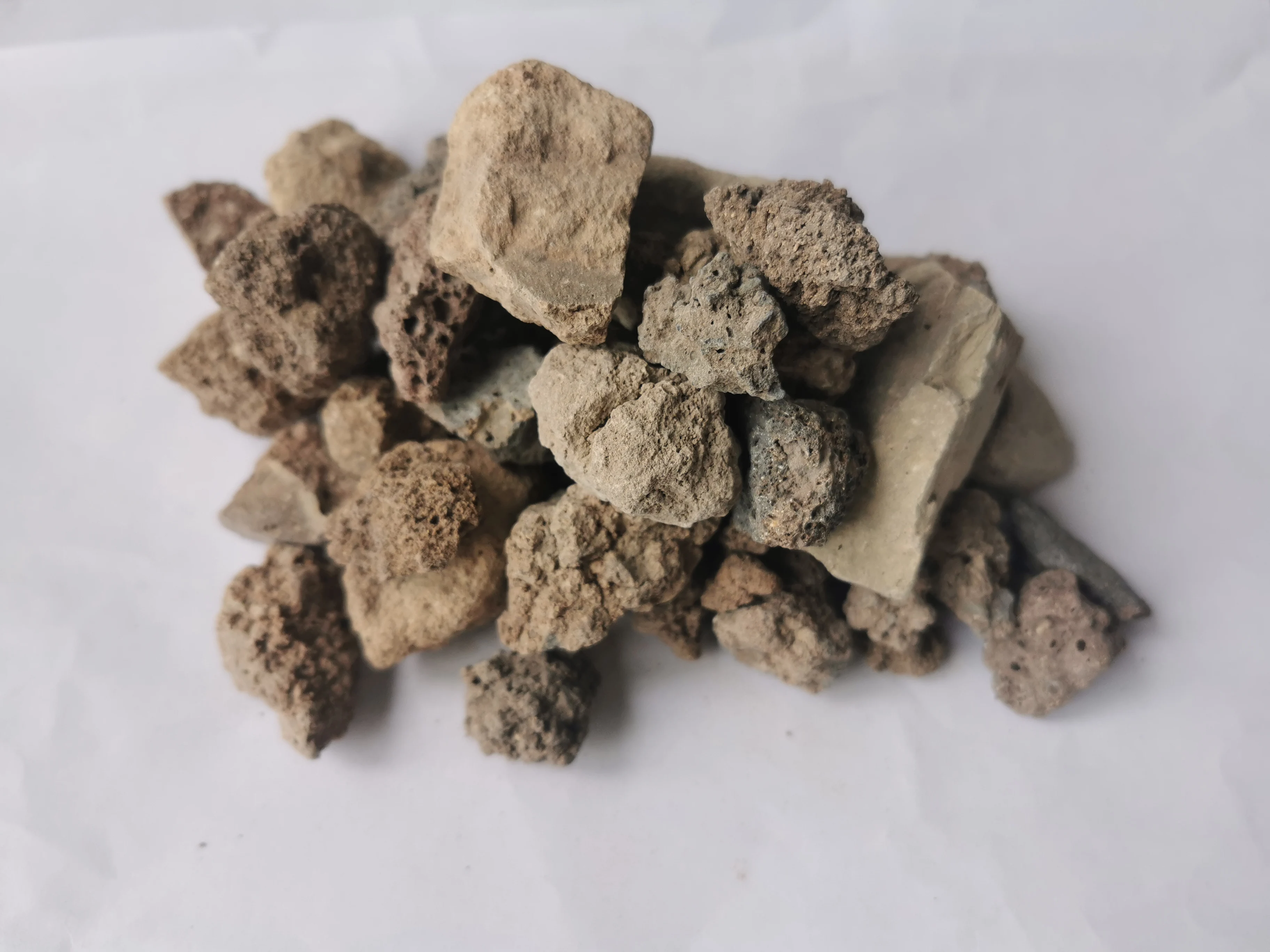 Refractory High Quality Sintered calcium aluminate Steelmaking