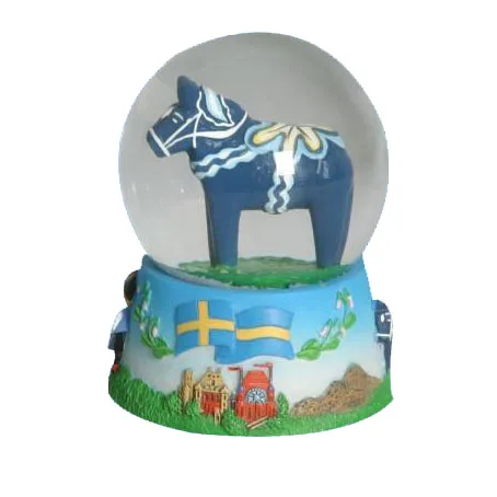 Hot Sale Personalized Handmade Polyresin Viking Warrior Statue with water globe