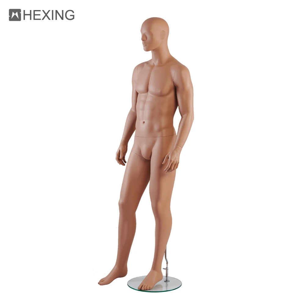 Модный мужской манекен с пенисом