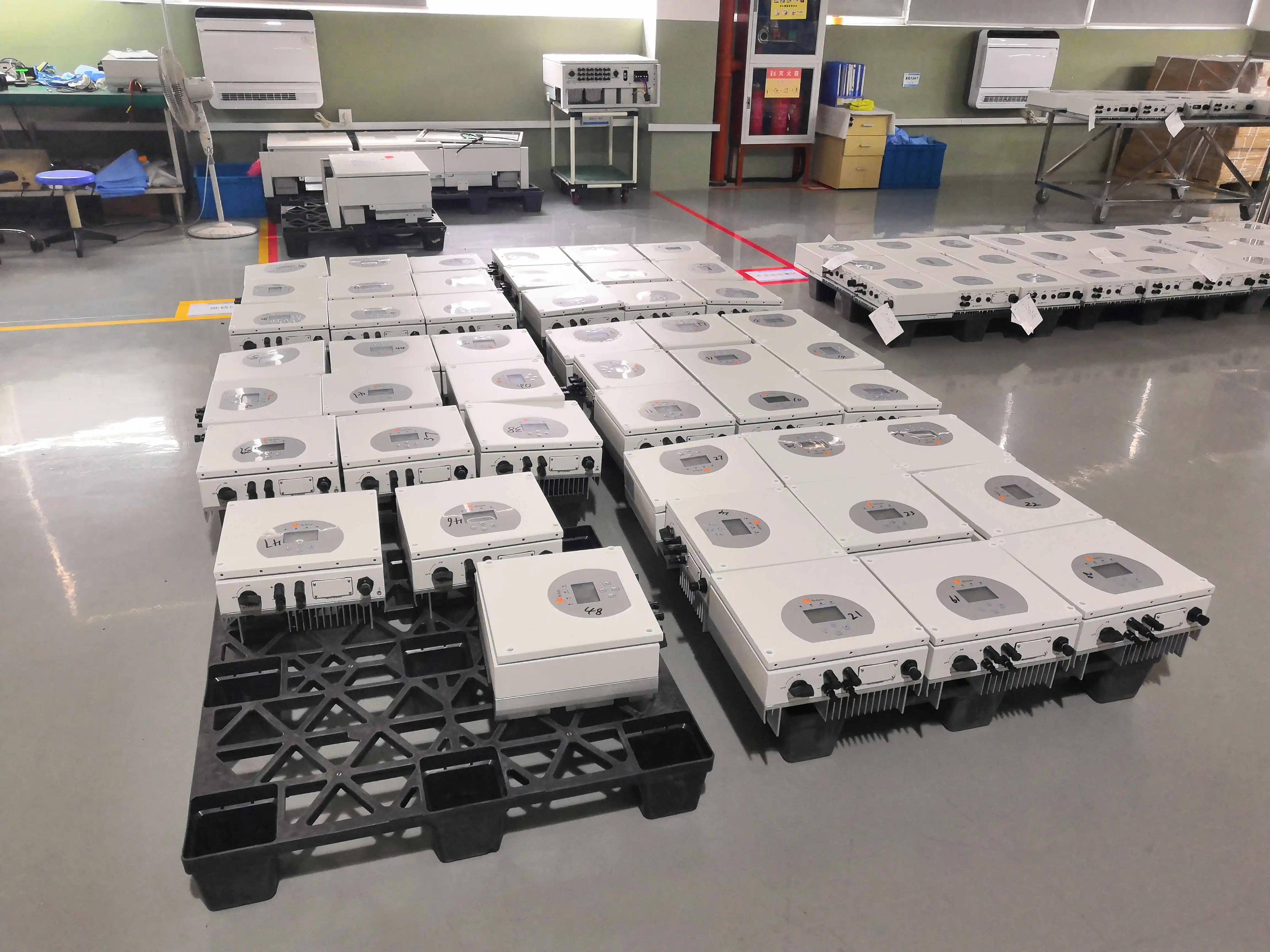 В Youth Deye 48 в 3 кВт 5 7 6 8 Гибридный солнечный инвертор с трекерами MPPT