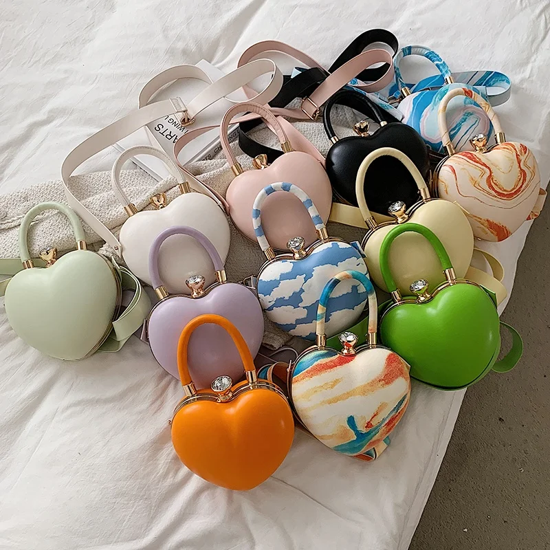 New Trend Heart Ladies Fancy Purses Acrylic Cross Body Shoulder Bag PVC Small Handbag Cute Women Evening Bags For Girls