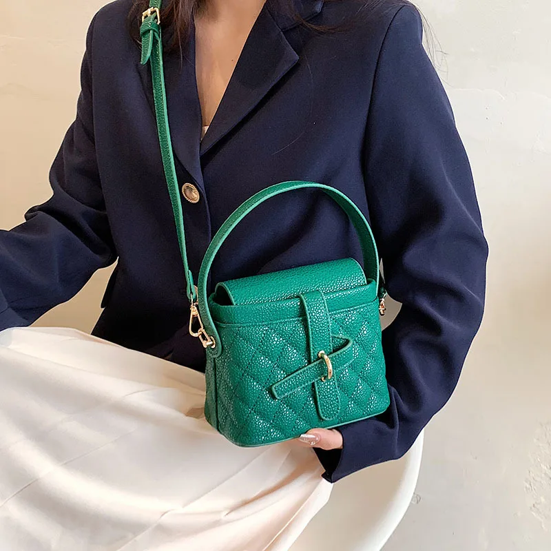 2022 New Fashion Ladies Pebbled Leather Quilted Effect Women Hand Bags Luxury Designer Tote Bag Mobile Phone Bags for Women