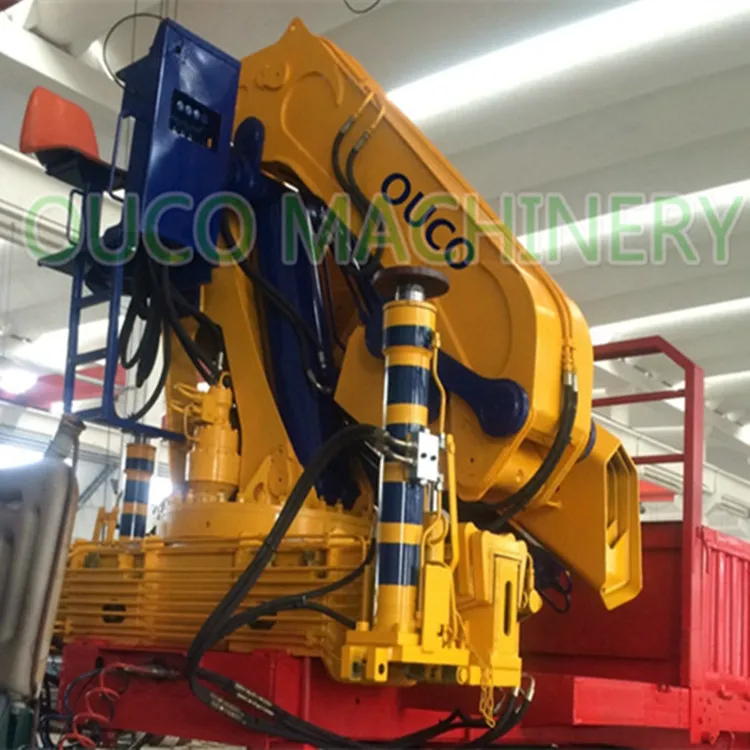Hydraulic 30T Telescopic Knuckle Boom Truck Mounted Crane