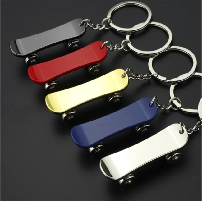 Mini Net Red Skateboard Pendant Promotional Holiday Gift Creative Simulation 3D Scooter Metal Keychain