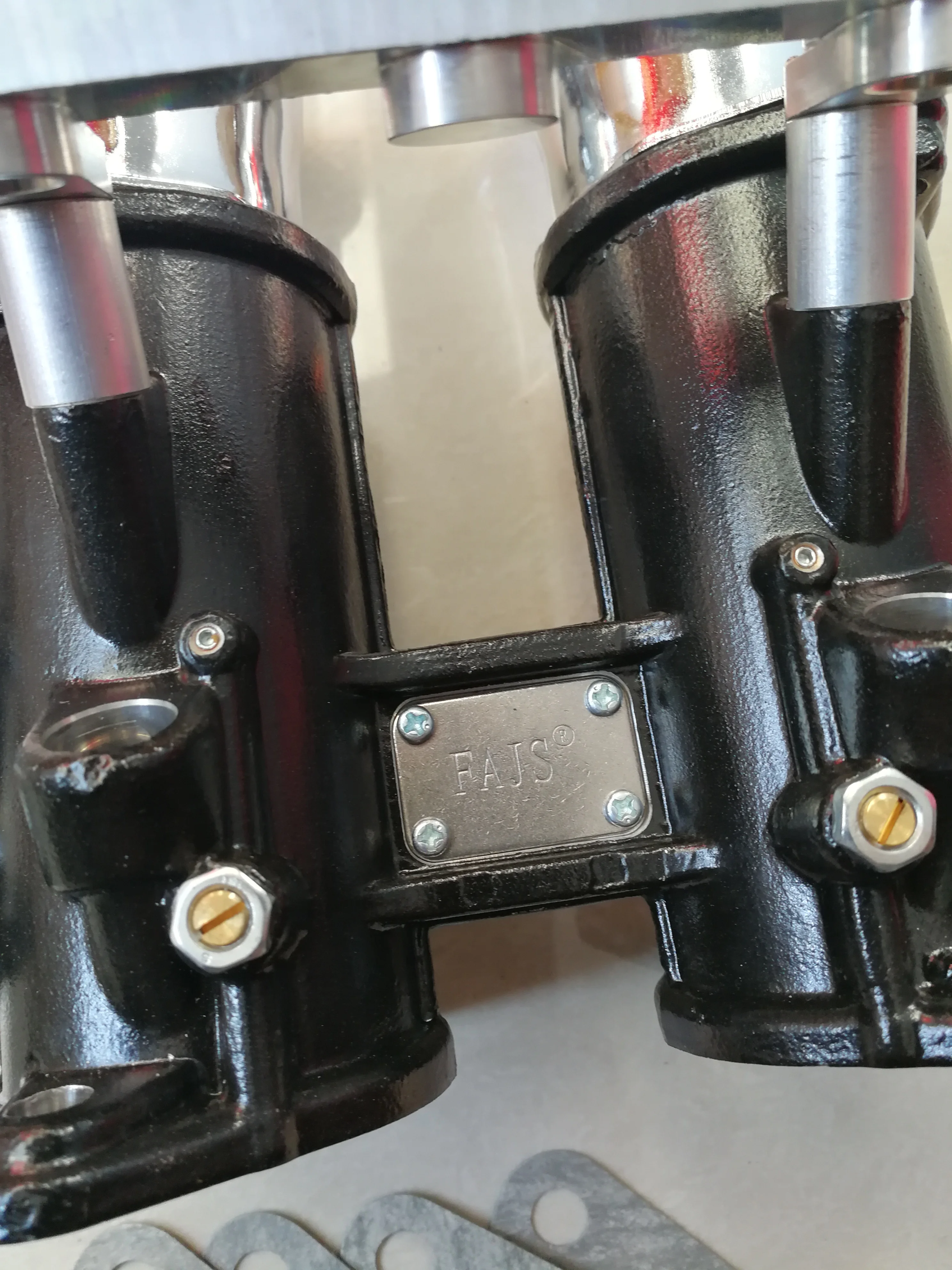 42DCOE  throttle body with horn   TPS  plug