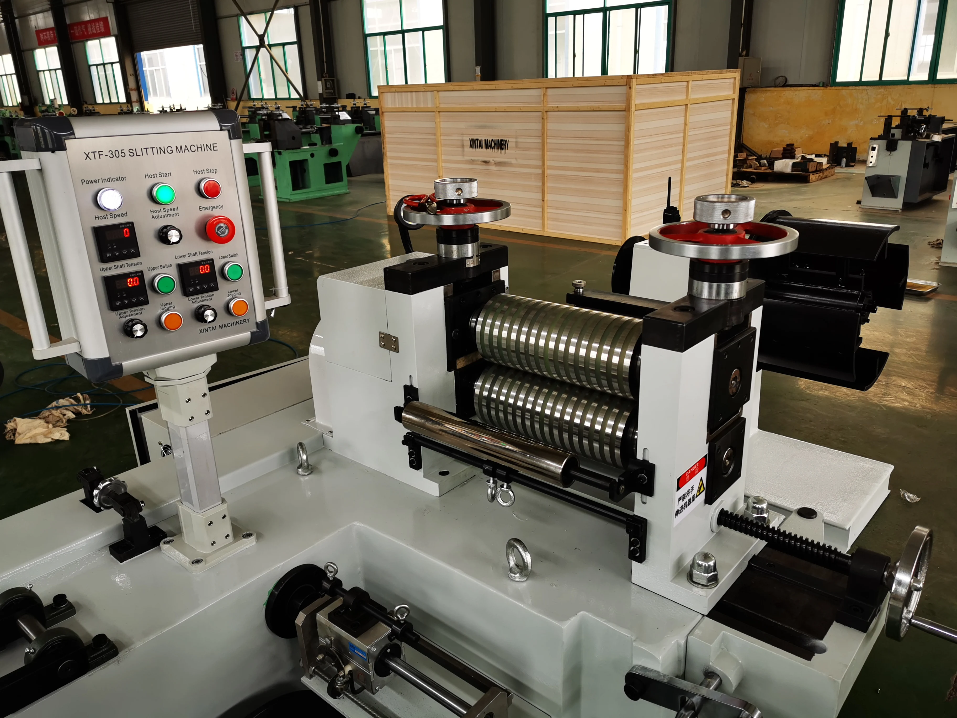China Good Price Metal Jumbo Roll Aluminum/Stainless Steel Slitting Rewinder Machine Coil Unwinder Vertical Cutting Machine