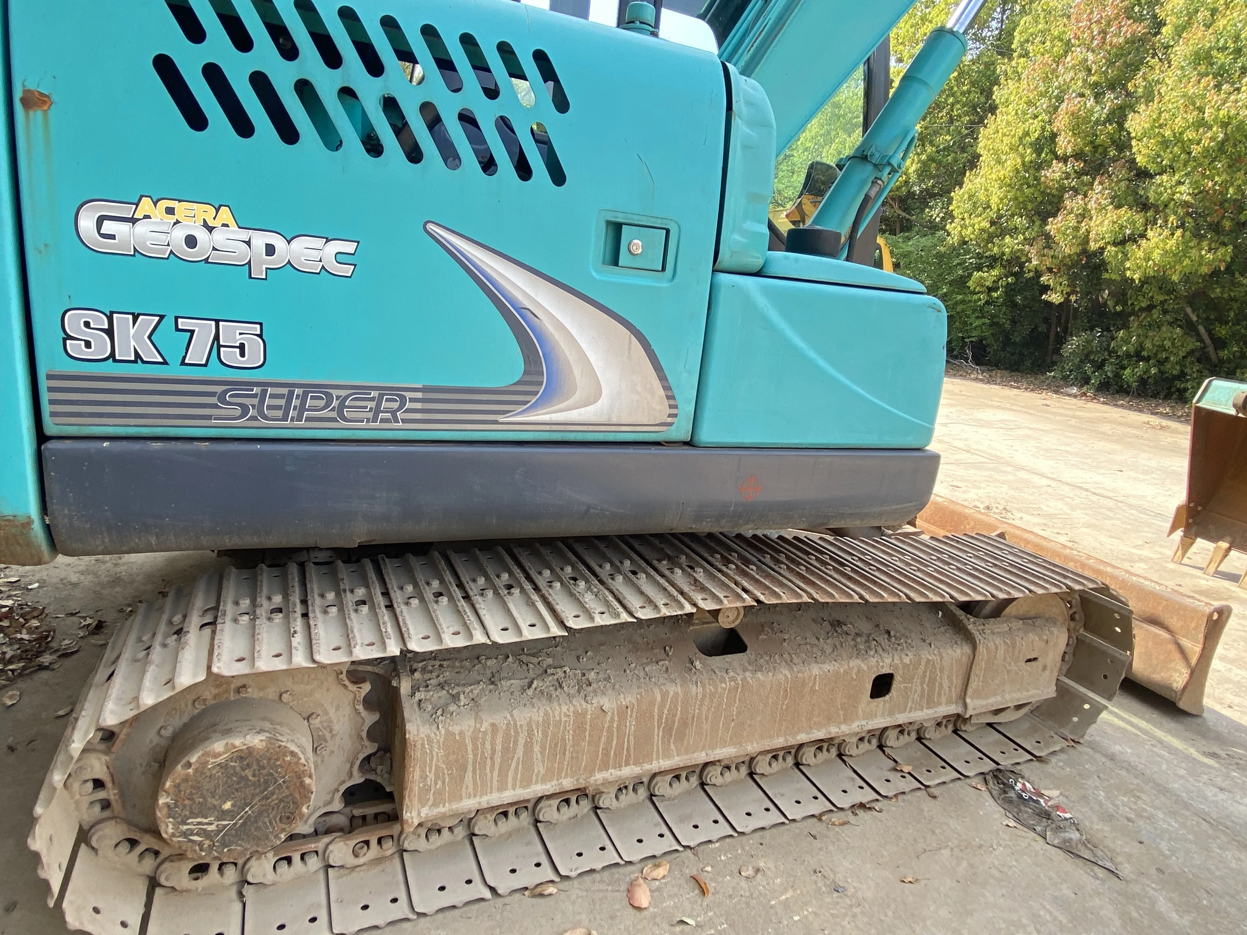 low hour japan  kobelco excavator on sale 7.5ton sk75 small size excavator in stock used kobelco excavators used kobelco sk75