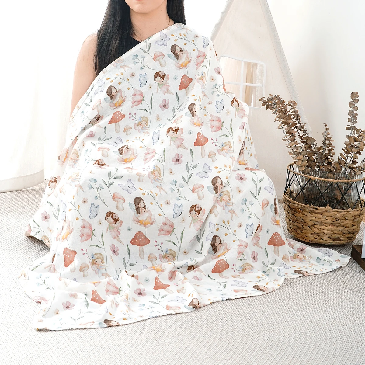 Organic 200TC Knitted Baby Muslin Swaddle Wrap Blanket Soft Comforter with Festival Animal Dot Print Perfect Gift Idea