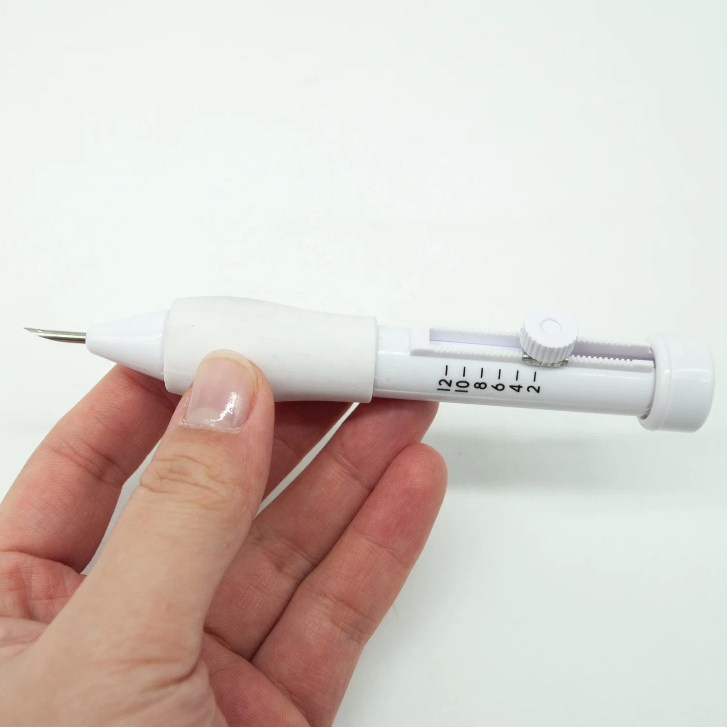 DIY Crafts Pen Magic Embroidery Pen Set Interchangeable Sewing Accessories Tool Punch Needle