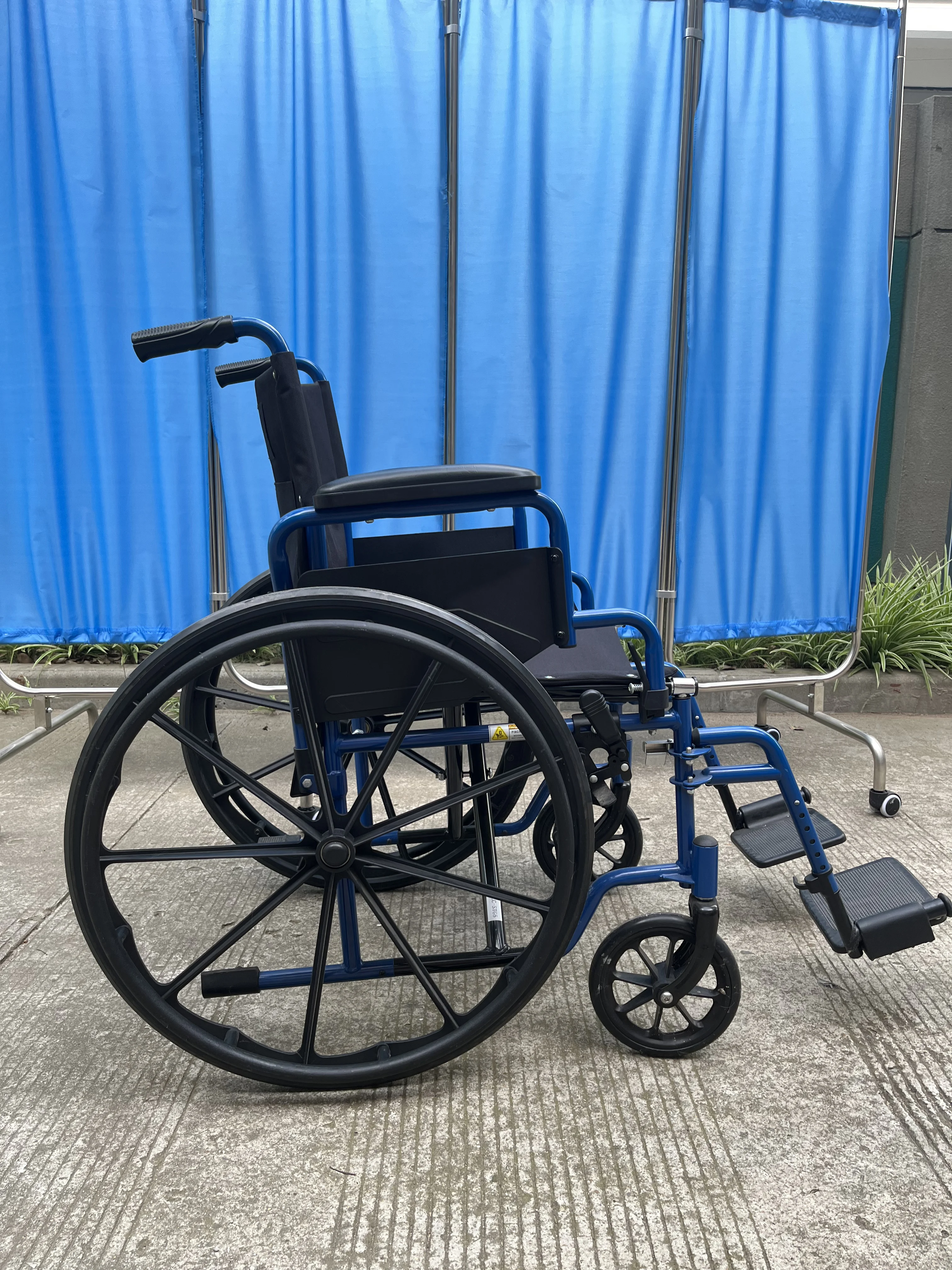 Excellent WC-J2019 Medical Aluminum Alloy Wheelchair Manual Lightweight Wheelchair