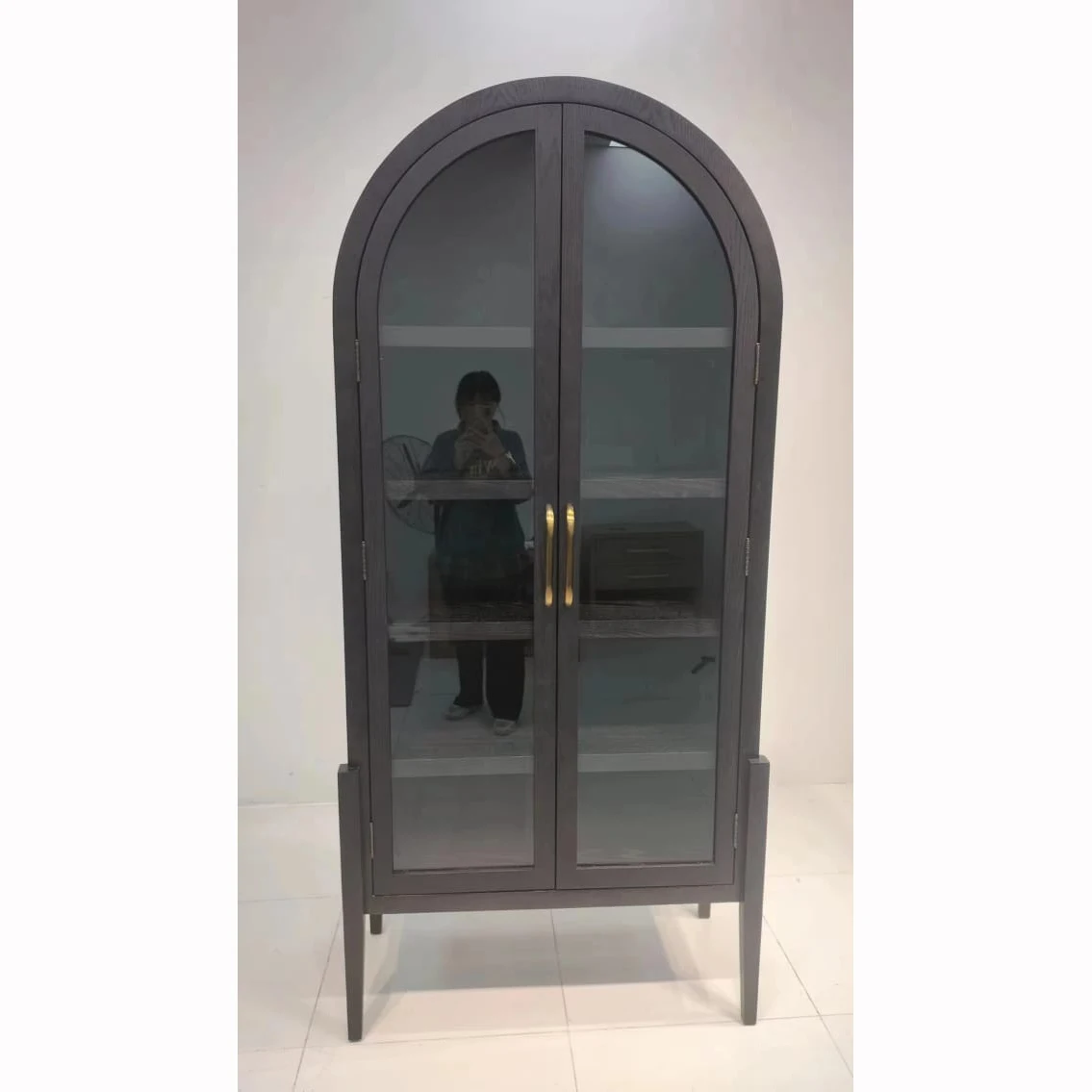 Antique Design Indoor Furniture Wooden Cabinet Wood Cupboard