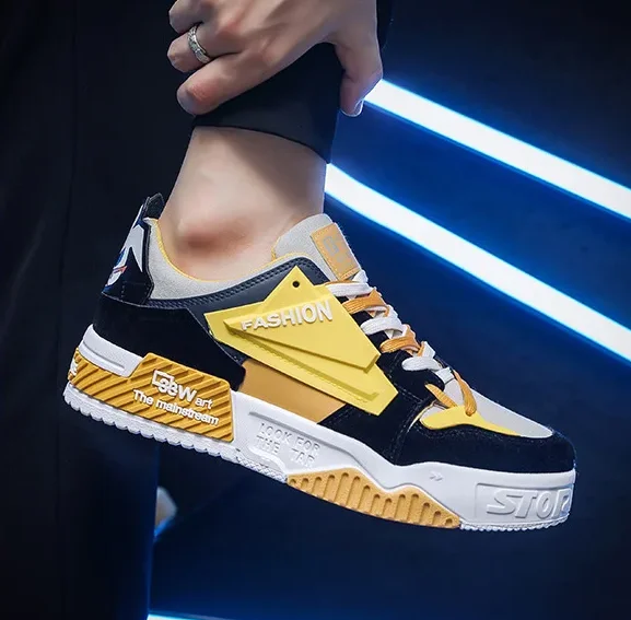 Mens Shoes 2024 New Foreign Trade Special Funds Leisure Sports Shoes Thick Sole Height Increasing Leather Surface  Board Shoes
