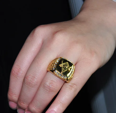 Factory direct sale Master Freemason Masonic Signet Rings Stainless Steel Iced Out Crystal Bling Gold Ring for Men Hip Hop ring