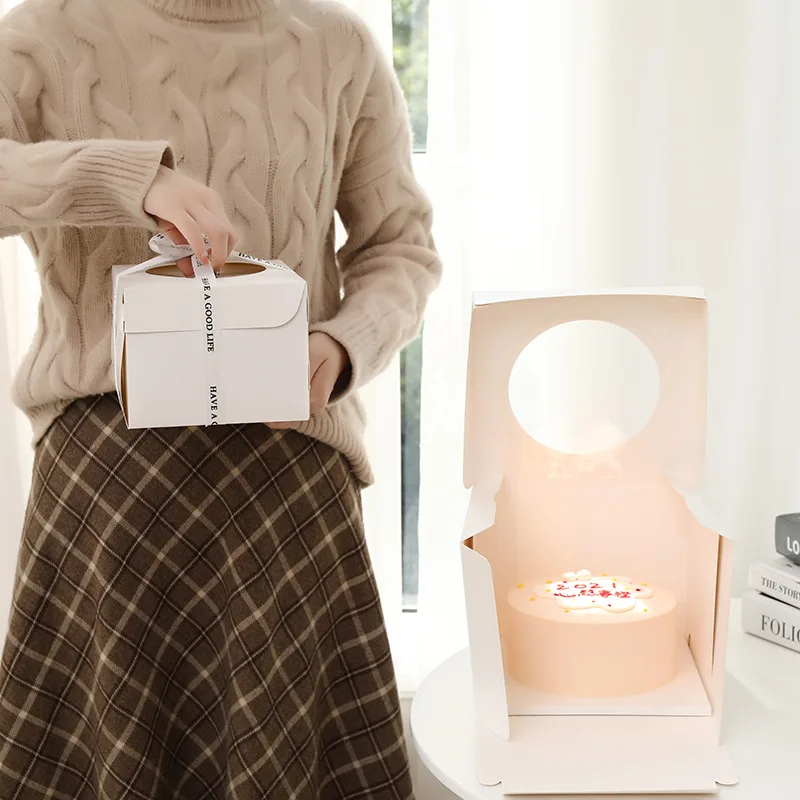 High Quality Custom Disposable Thick Transparent Birthday Cupcake Kraft Paper Box