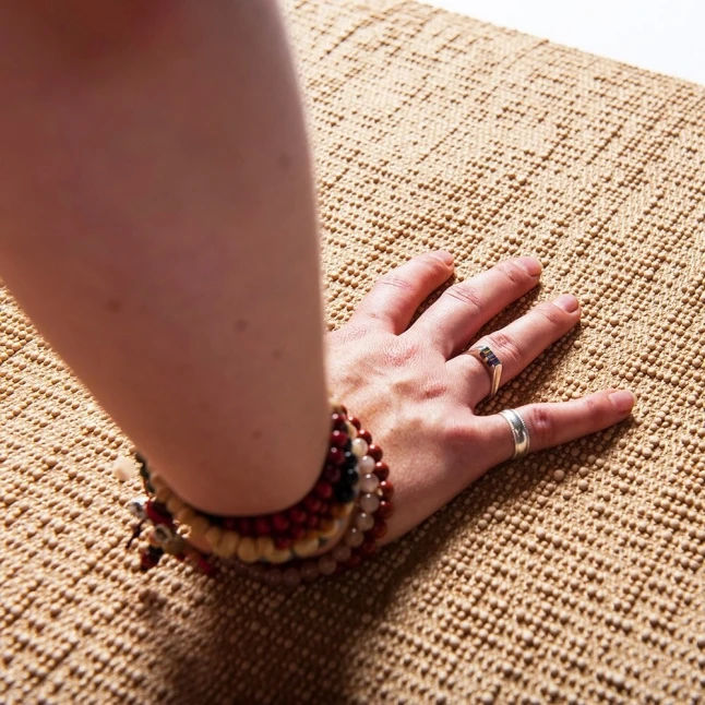 Wholesale Custom Logo Natural Jute pvc exercise workout mat non toxic Jute Yoga Mat with carrying strap