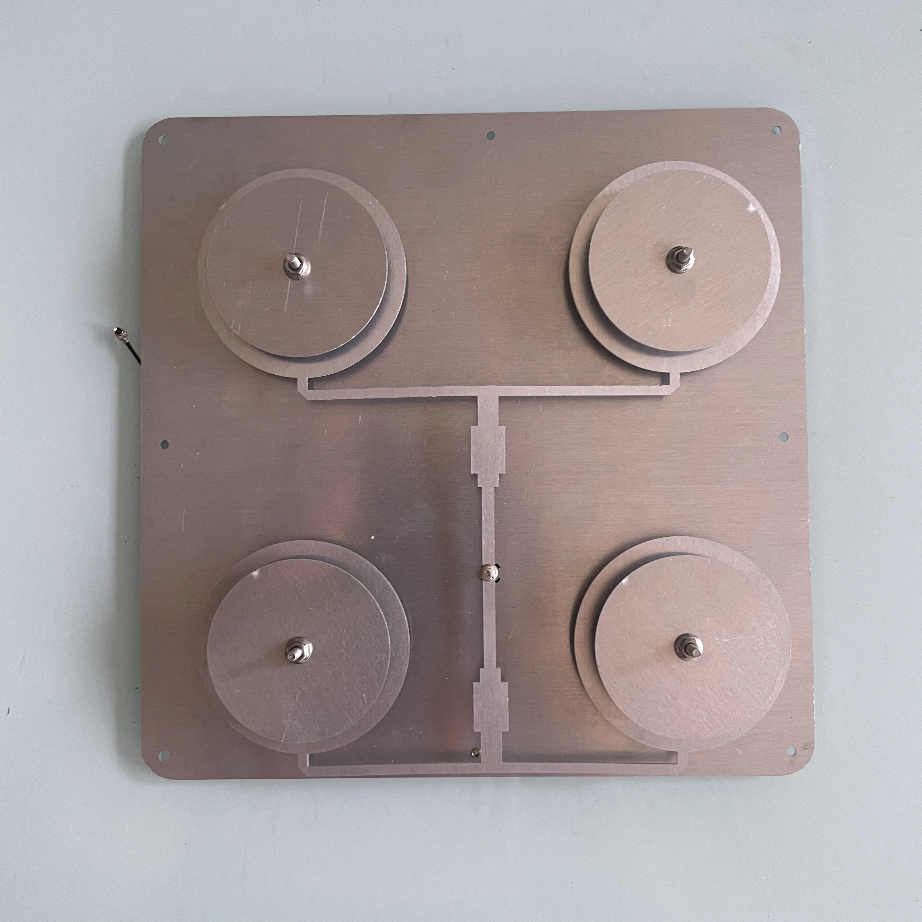 wifi antenna 5.2GHz Directional UAV Countermeasure Antenna for Communication Transmitting Receiving Unmanned Aerial Vehicles