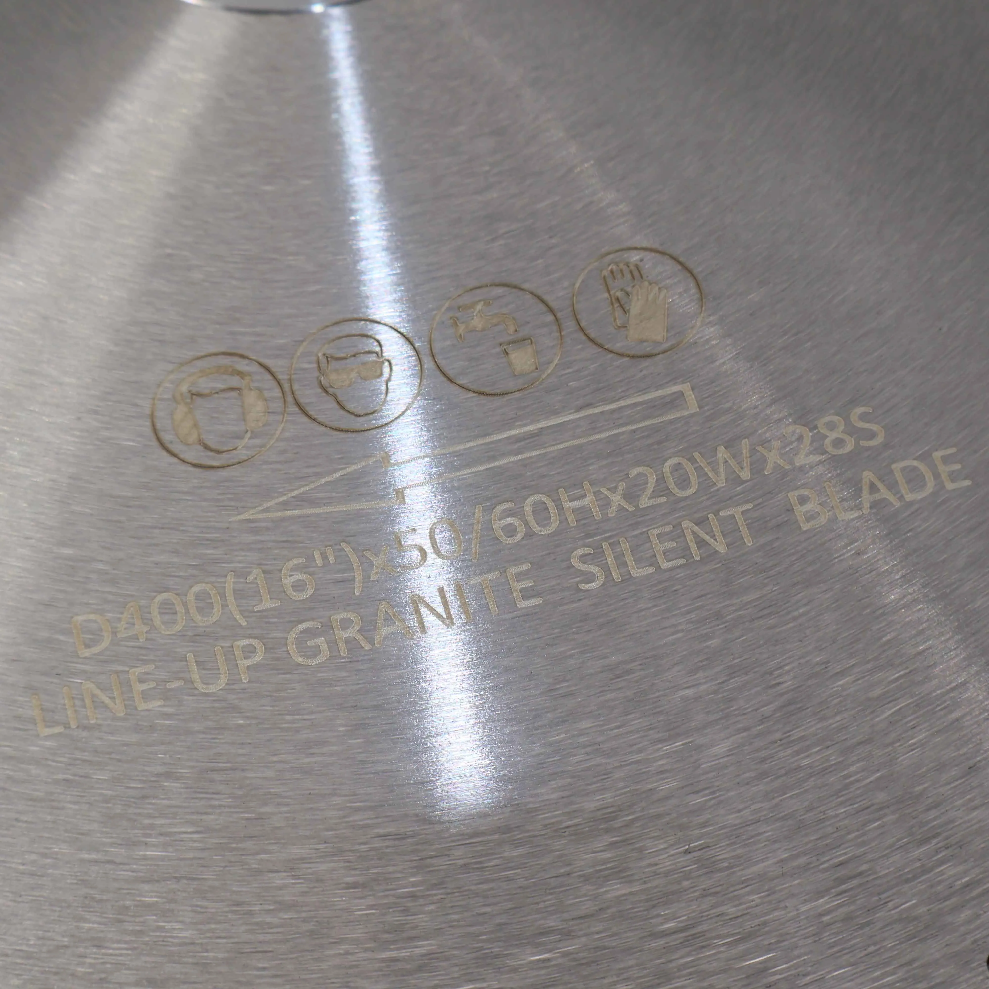 Diamond Saw Blade Quartz Tile Cutting Blade for Stone Cutting Machine