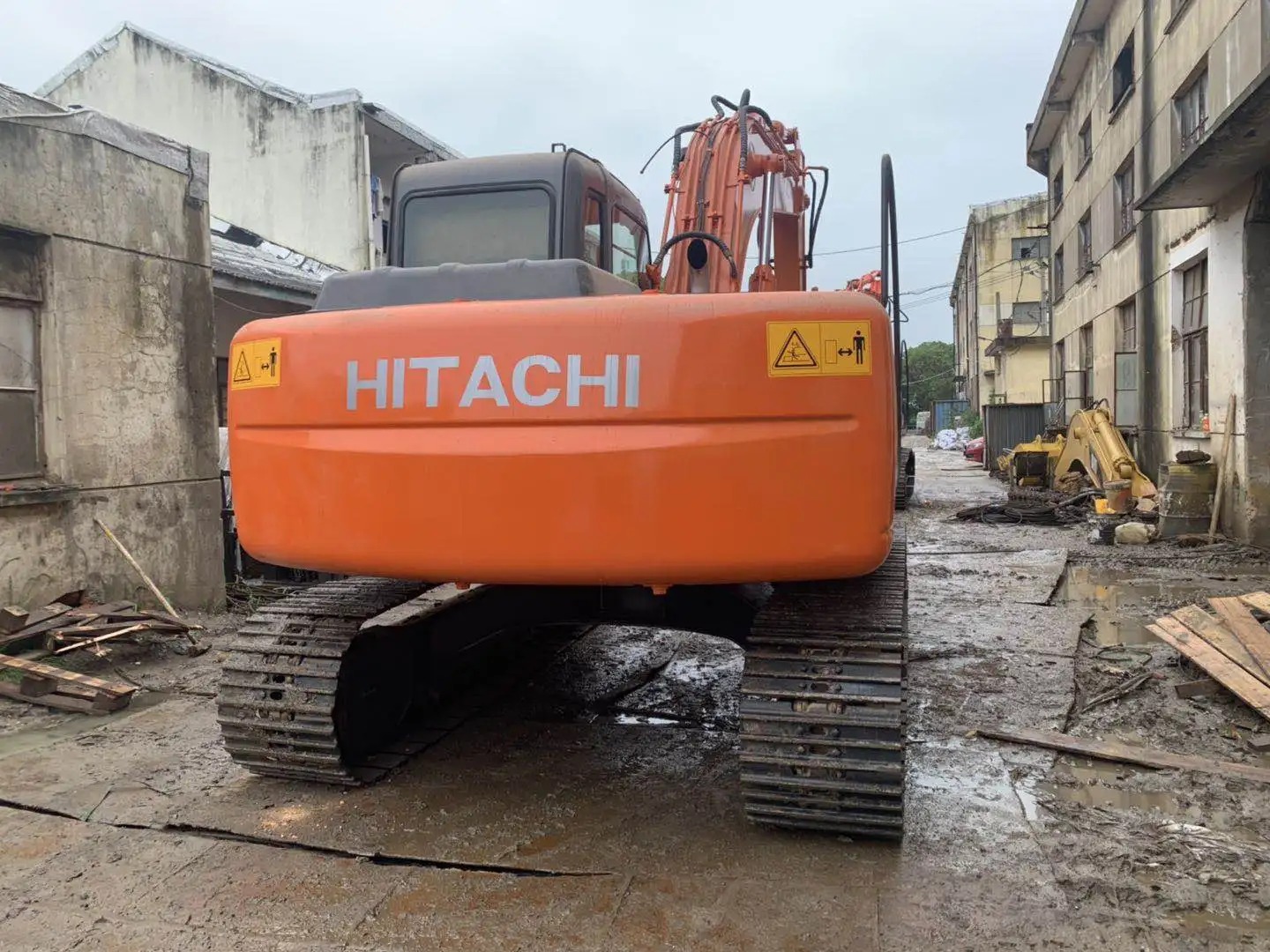 
good Used H-itachi Excavator ZX120-6, Japan Used Hitachi ZX120 ZX70 ZX75 Mini Excavators diggers for sale 