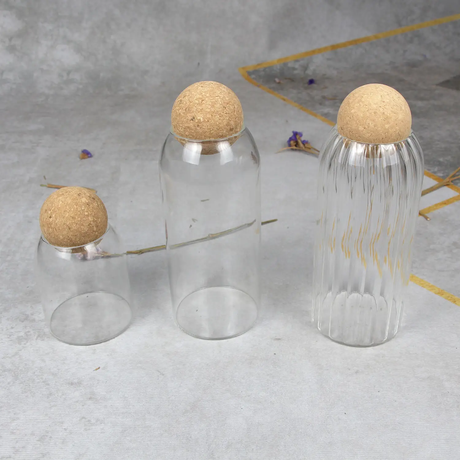 Eco-friendly borosilicate glass Glass Storage Jar With Bamboo Wood Metal Lid For Kitchare