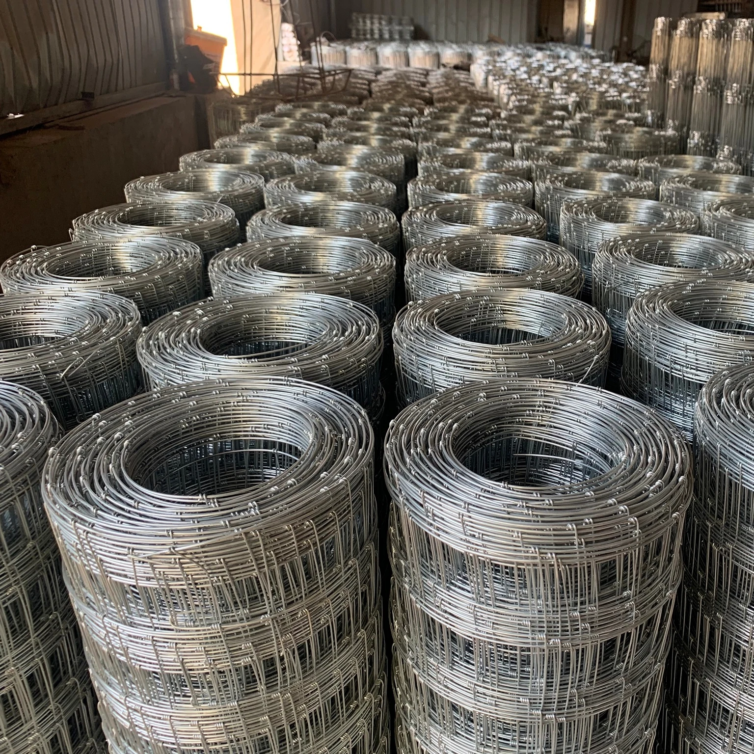 cheap wholesale bulk galvanized cattle fence mesh cow field fence net farm cow ranch farm fence roll