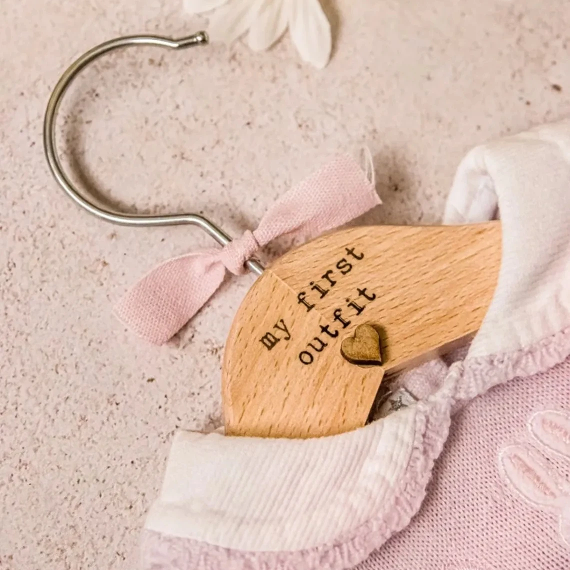 Wholesale Natural Color Solid Wood Baby Clothing Hangers Children Kids Wooden Hanger