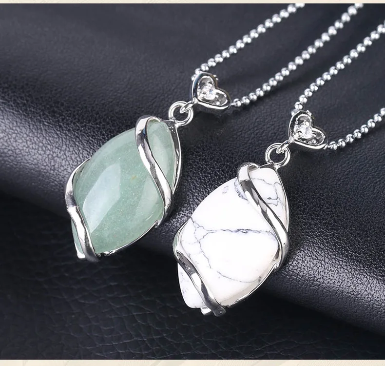 Polished Raw Gemstone Quartz Necklace Healing Crystal Pendant for Reiki Healing