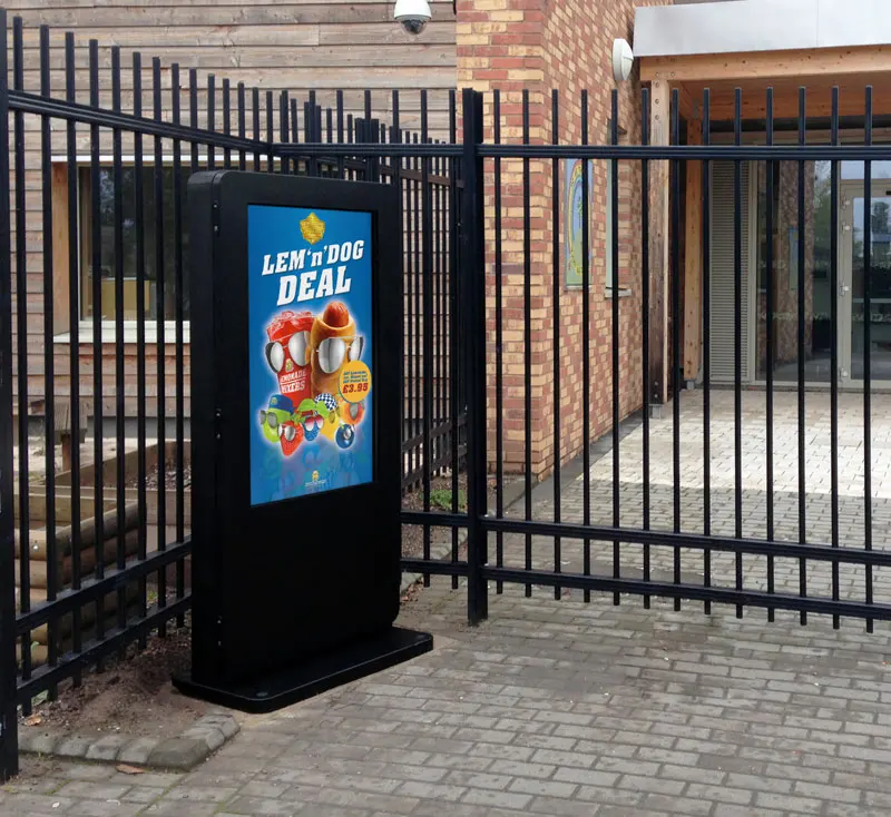 Hot Sale Digital Signage And Displays IP 65 Waterproof Digital Display For Outdoor Advertising