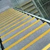 customized L shape PVC plastic protective anti slip  edge rubber nosing stair strip