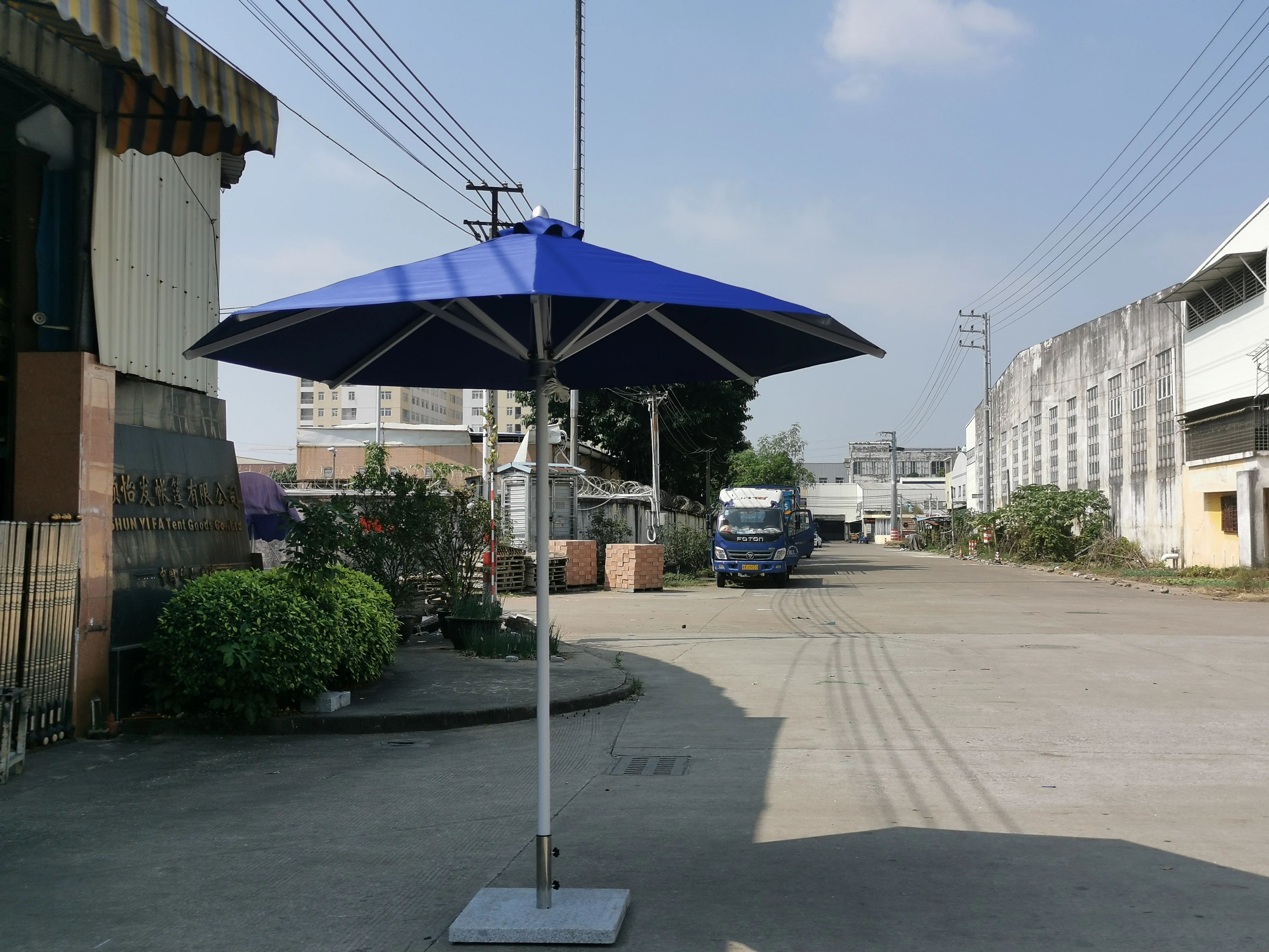 low price 2.7 meter  umbrella custom market round Decorative Garden Umbrellas new design  Outdoor furniture parasol