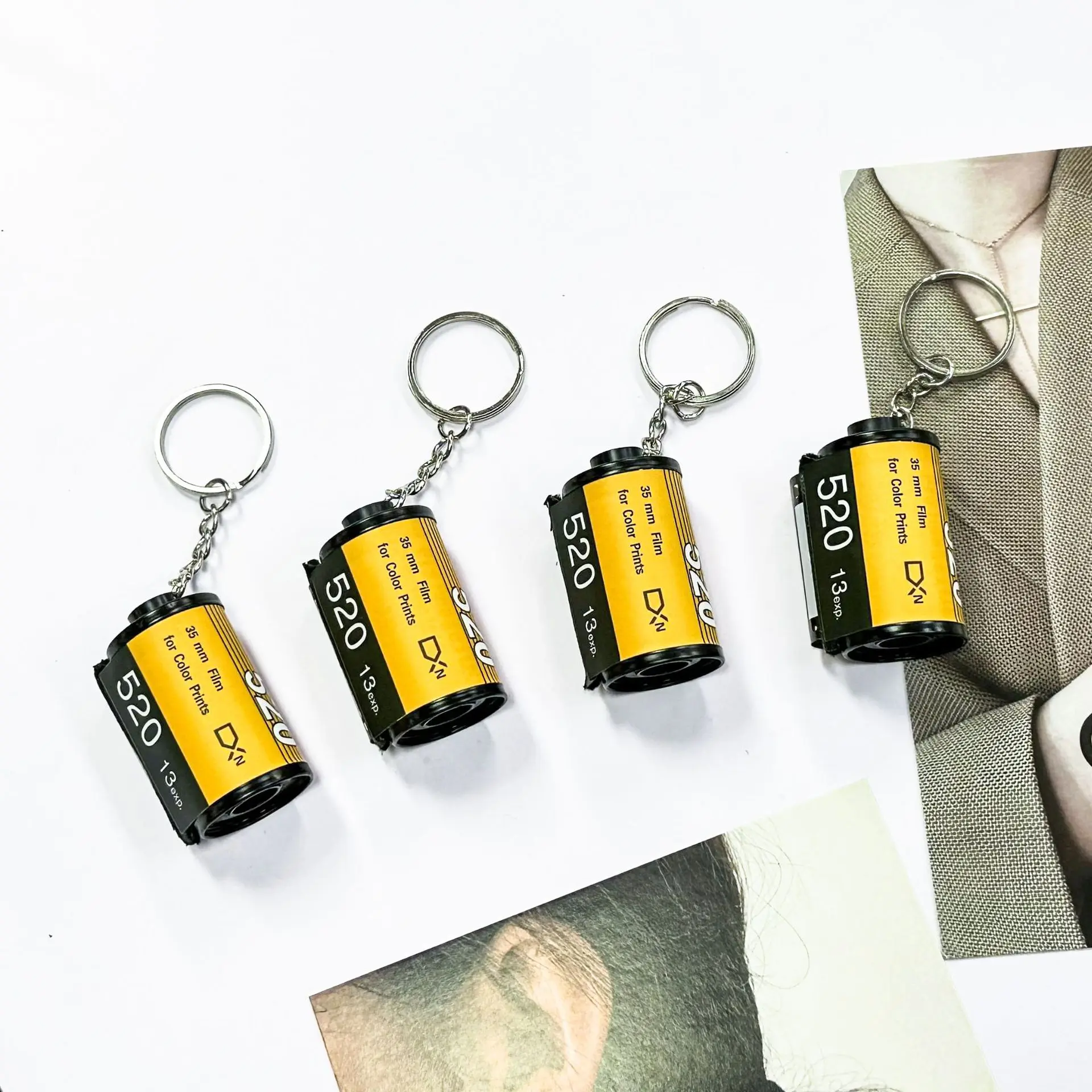 Qiuhan Photography Collection Film Cassette with Blackout Cotton No Picture Film Keychain
