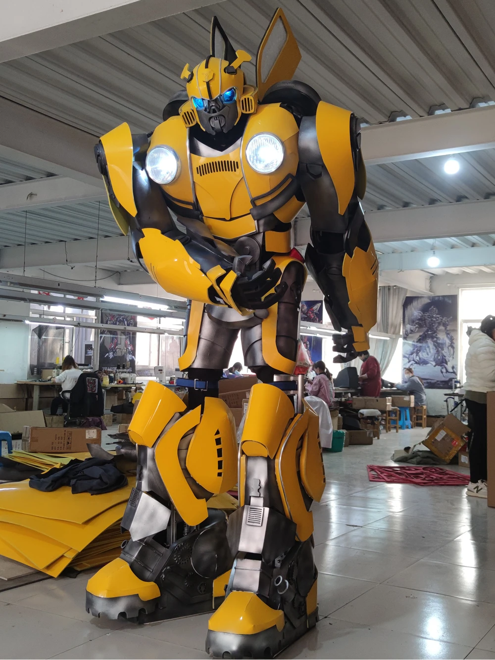 Factory New Product 2.7m Adult LED Life Size Robot Stilts Costume Party Cosplay