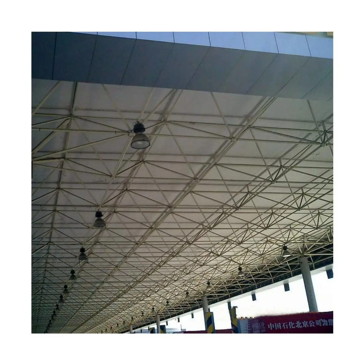 Large Span Steel Truss Space Frame Gas Station Canopy Steel Structure Petrol Filling Station Shed