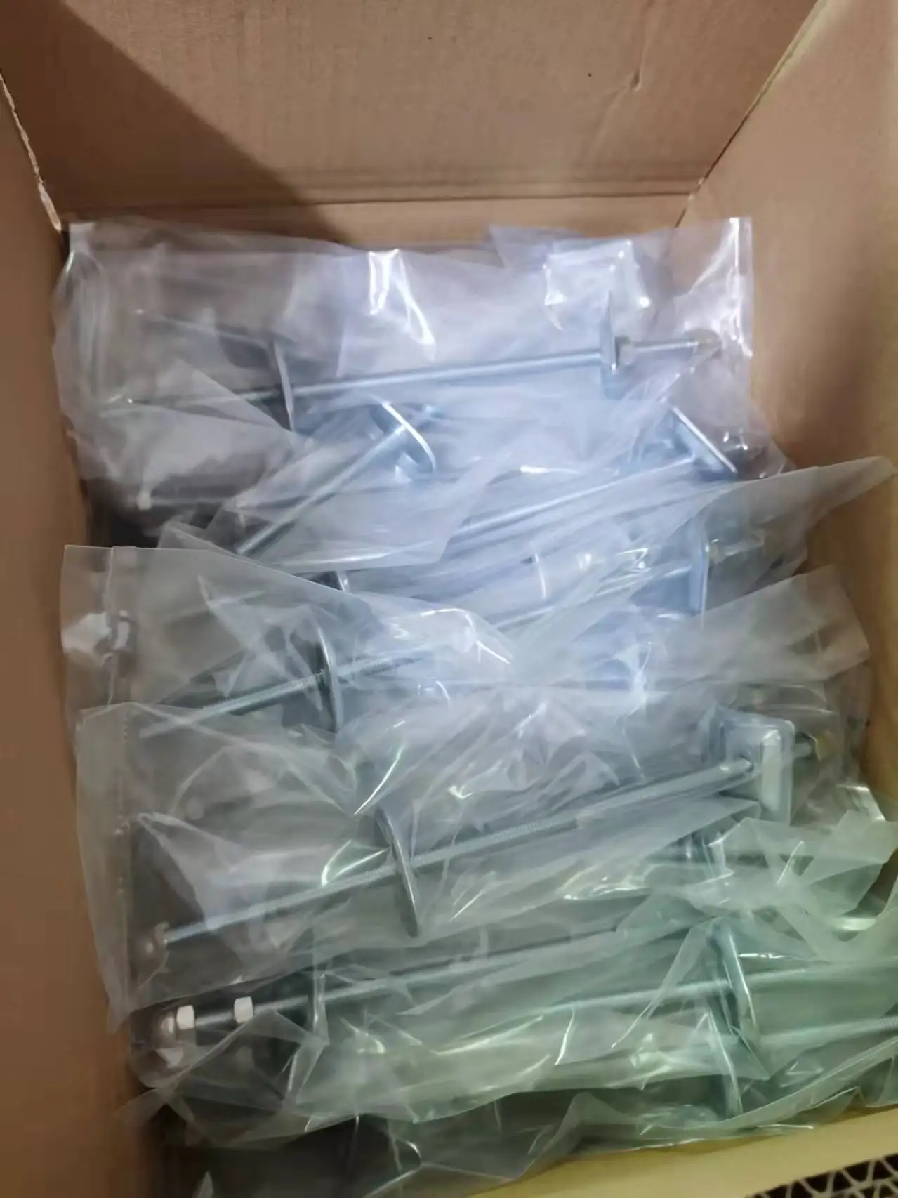 Wall mounted Cast iron radiator accessories Wall stays