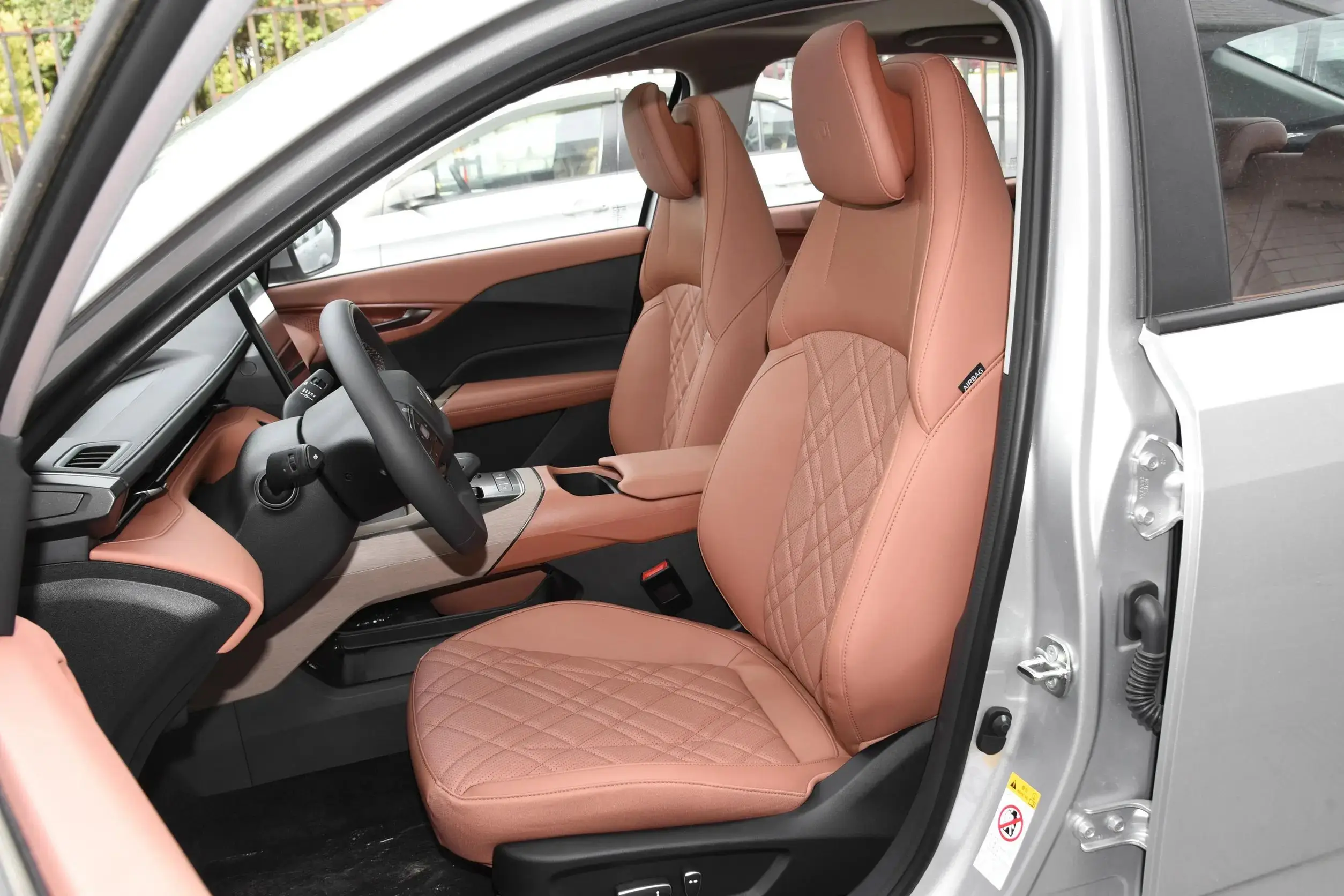 Changan qiyuan a05 plug-hybrid Новый энергетический автомобиль changan заводская цена портовый instock