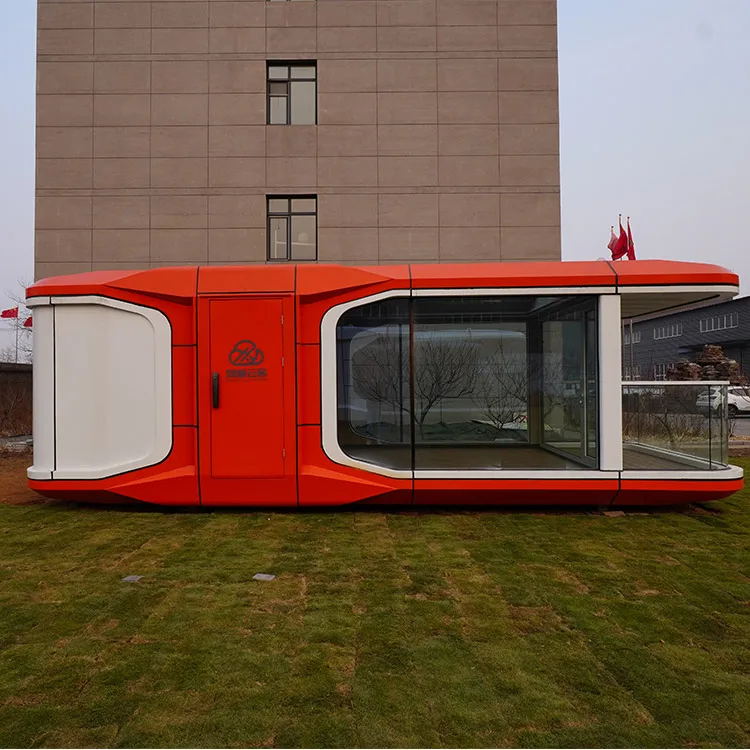Xinghe     Mobile Container Hotel Prefabricated Futuristic Capsule House For Touring Prefab house