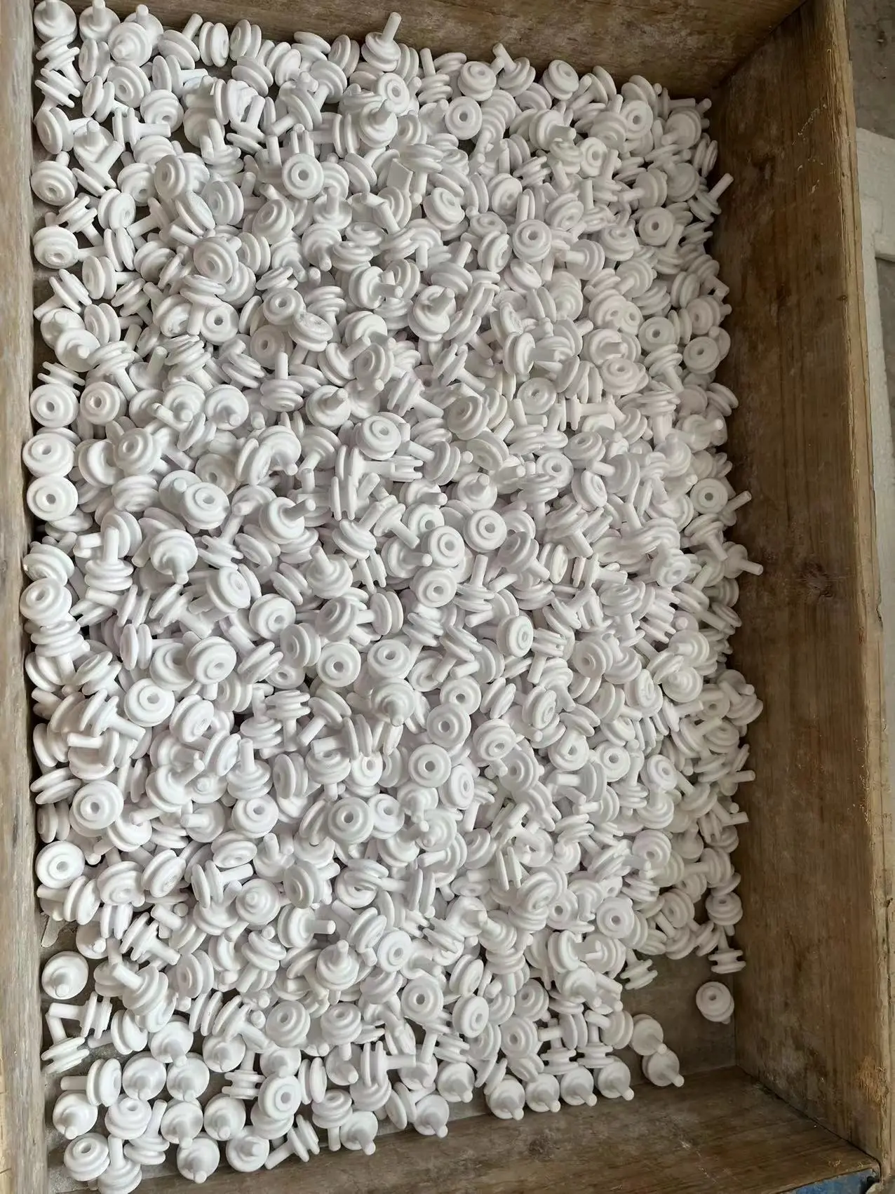 Yaoen Heat Resistant Electrical Ceramics Insulation Steatite Ceramic Parts Resistor Shell