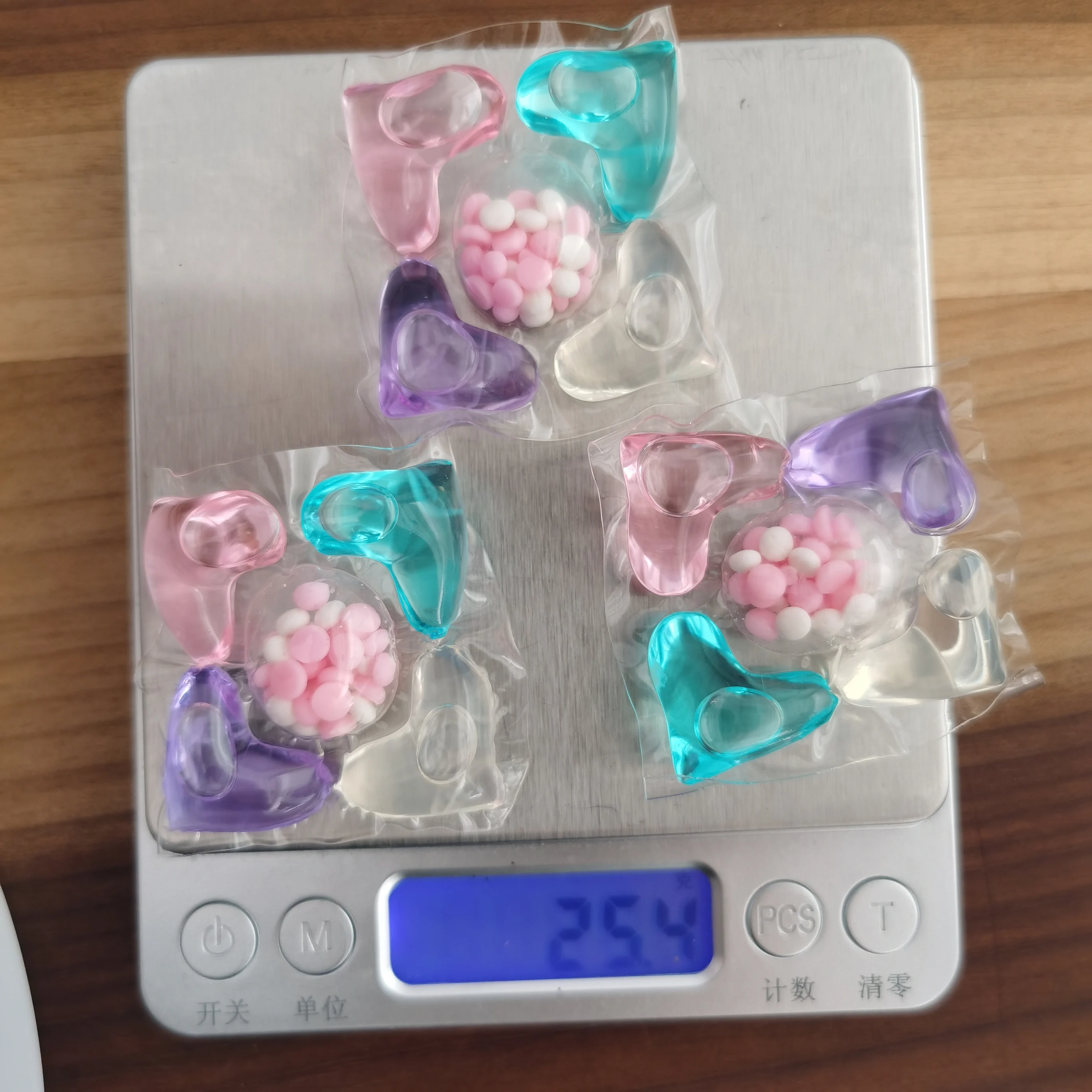 OEM ODM laundry detergent soap beads washing pods capsule manufacturer, HE 3 in 1 tough stain removal laundry gel ball pacs