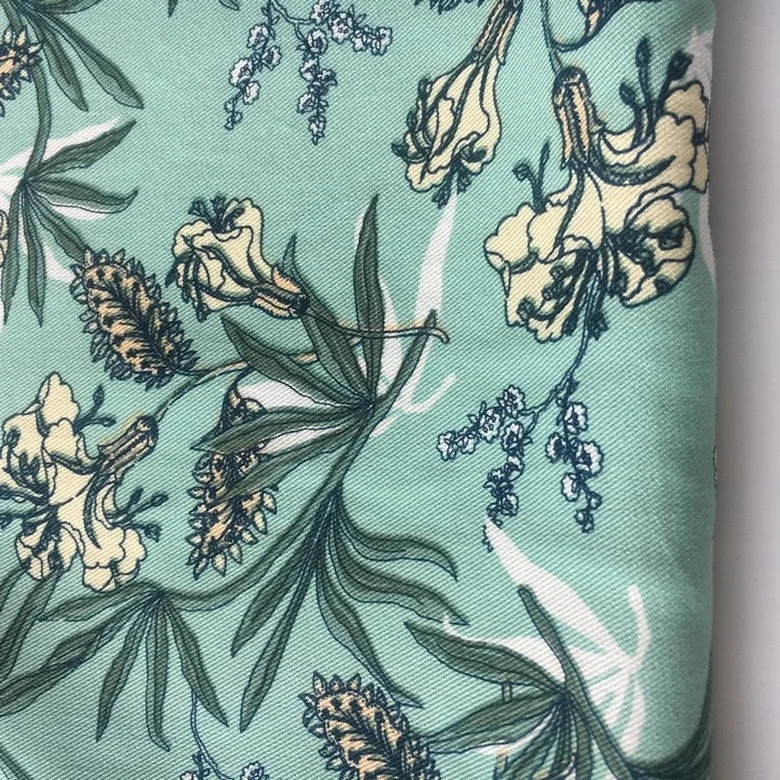 Оптовая продажа твил стиль одежды stocklot район печатных тканые ткани для