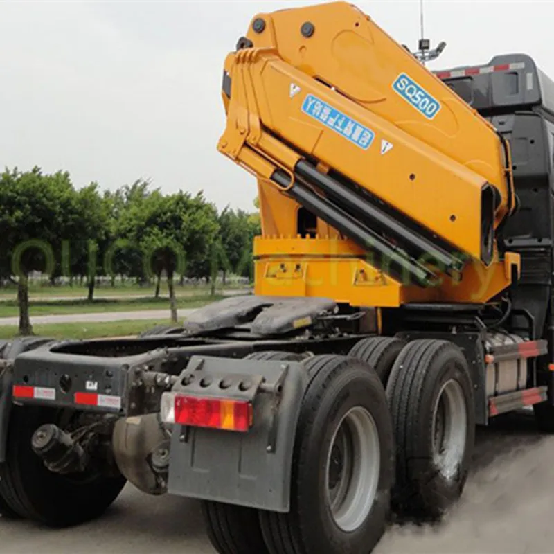 Hydraulic 30T Telescopic Knuckle Boom Truck Mounted Crane