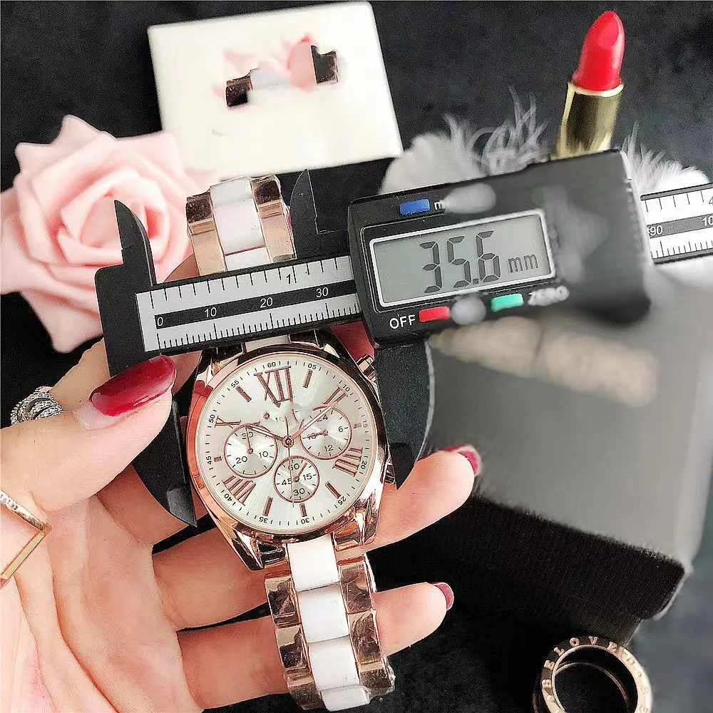 2022 Модный Новый женский маленький циферблат со стальным ремешком комплект кварцевых часов из сплава в коробке женские кварцевые часы
