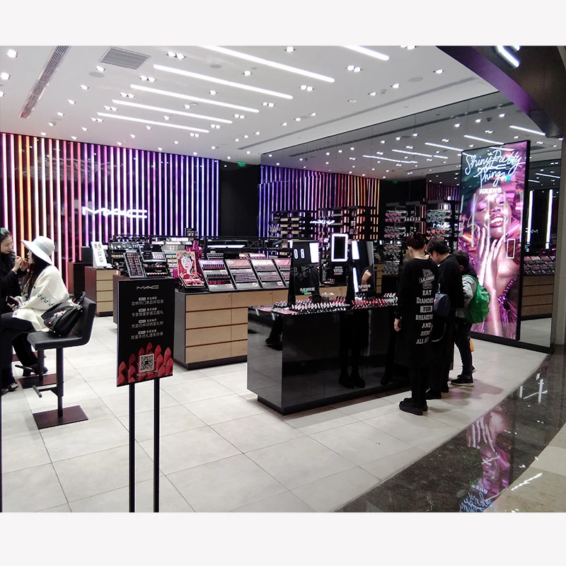 Customized design of high-end display cabinets in the beauty and care product experience area of chain stores