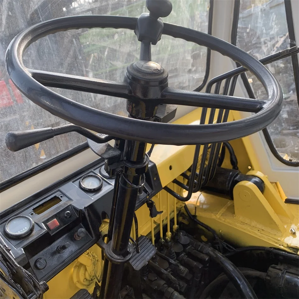 Japan made best price TCM FD100 10 ton used secondhand diesel forklift truck with reliable engine