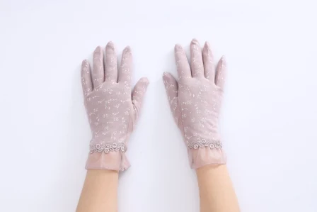 
Wholesale Summer UV ice silk Breathability and sweat absorption touchscreen outdoor riding ladies gloves 