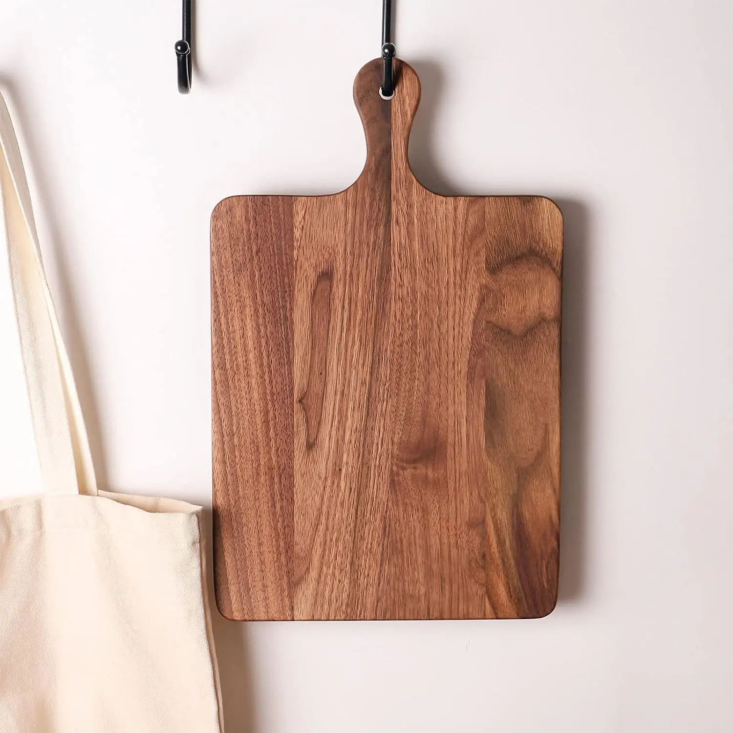 Modern simple kitchen with handle wooden multi-function cutting board walnut wood chopping board