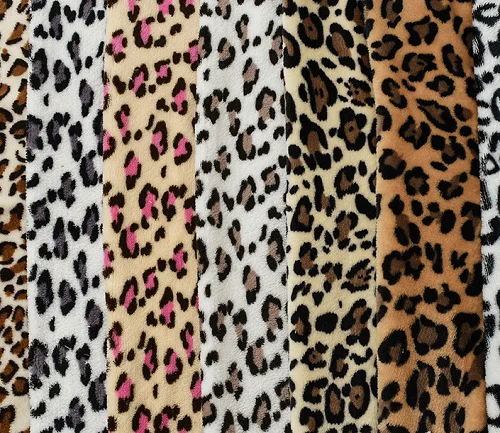 Hot Sale stock double-sided printed leopard leopard dot printed coral flannel fleece fabric for bathrobe pajamas