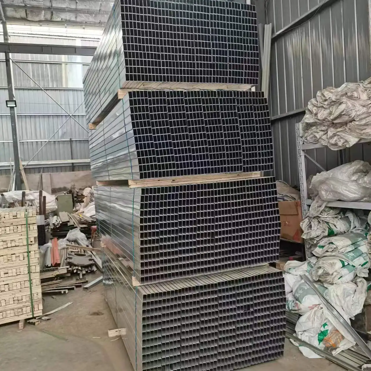 Good quality Galvanized Gypsum Metal Profile Drywall Metal Stud