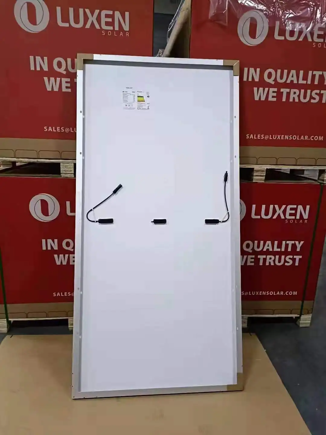 JNTIMUYA Luxen 600W PV Solar Low Price Wholesale Off Grid 21.57% High Conversion Rate 645W 650W 660W 670W Solar PV Panels