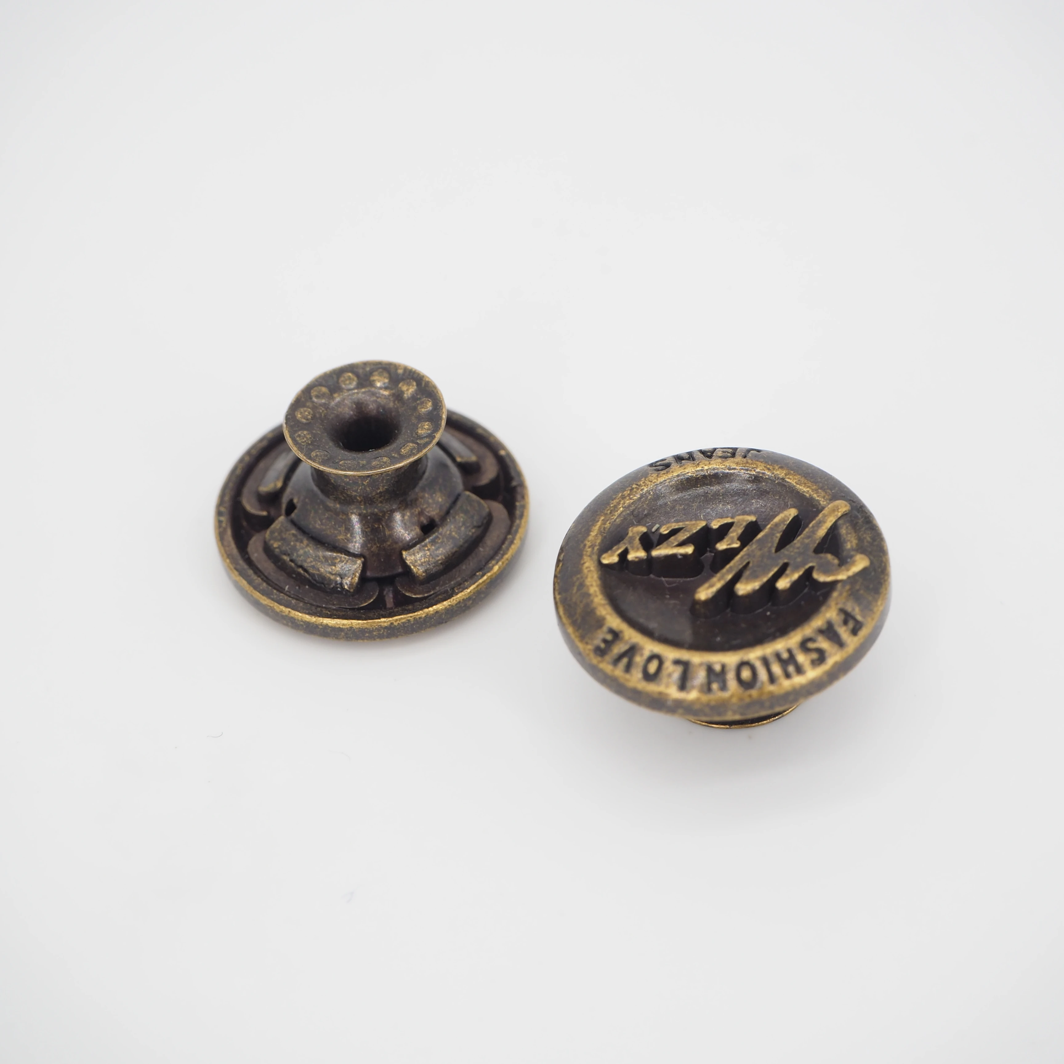 High Rise Jeans Shank Round Nickle Free Antique Brass Buttons Distressed Jeans Woman Metal Buttons Metal Shirt Button